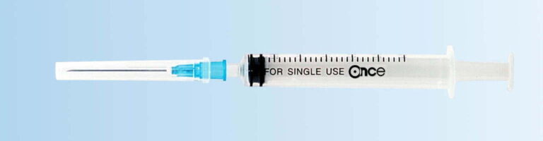 medical syringe with needle
