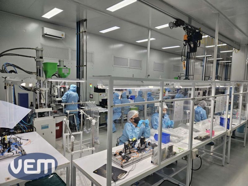 cleanroom assembly