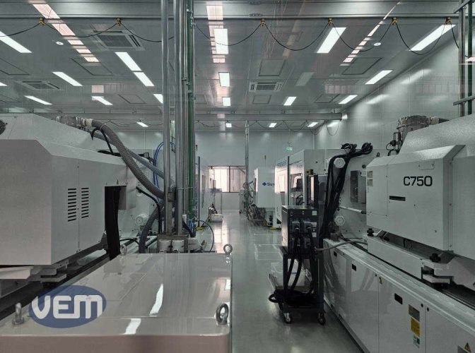 ISO8 cleanroom_injection_machines